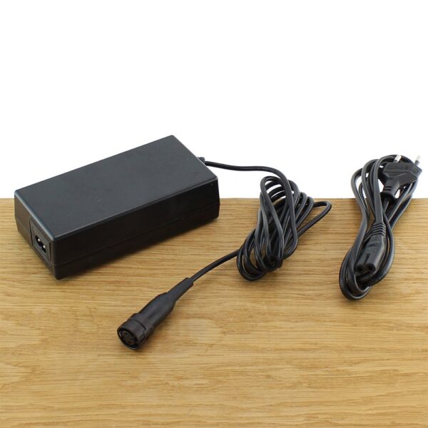 fiets acculader 48V 2A Gazelle Amphenol plug