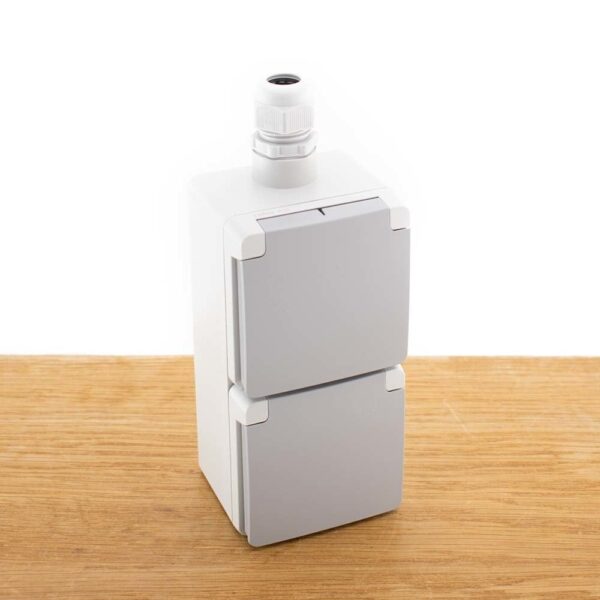 Spuitwaterdicht Dubbel Stopcontact - Verticaal 16A / 250VC